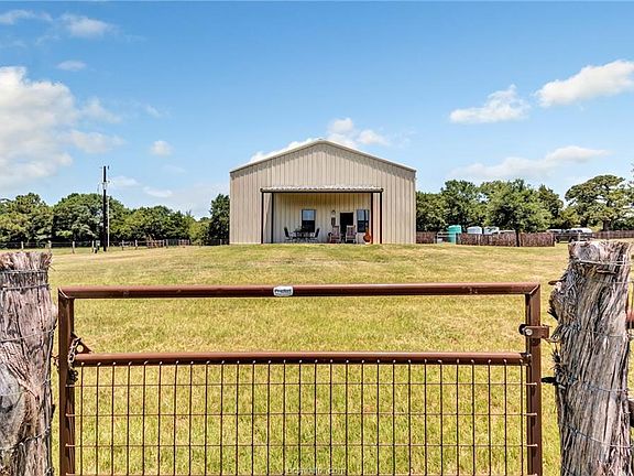 5th image of 4404 County Road 416
