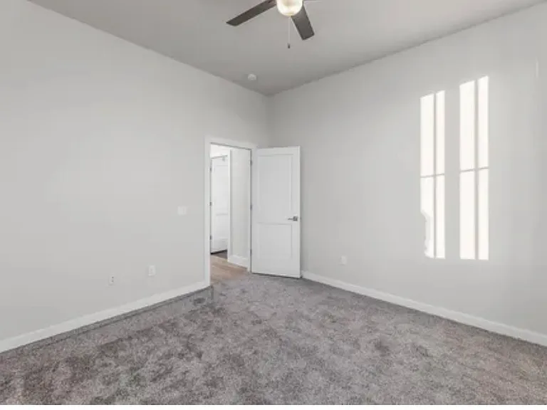 7530 Highland Hills Dr — Photo 28