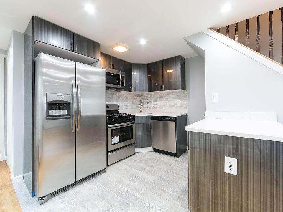 1st image of 11440 155th St