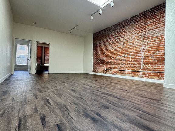 5th image of 520 6th Ave #D