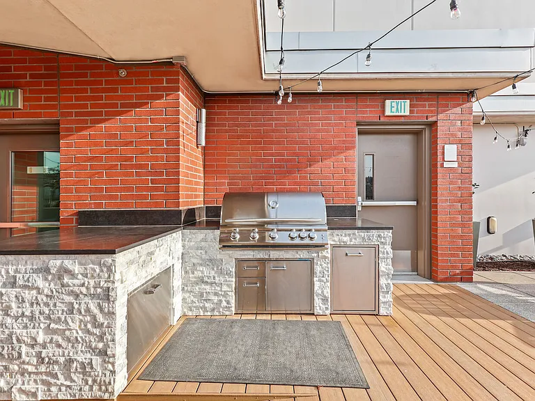 Asa Flats and Lofts — Photo 35