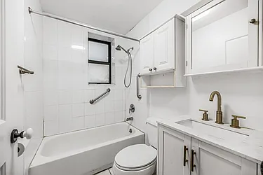 Sold by Iconic Pros Realty