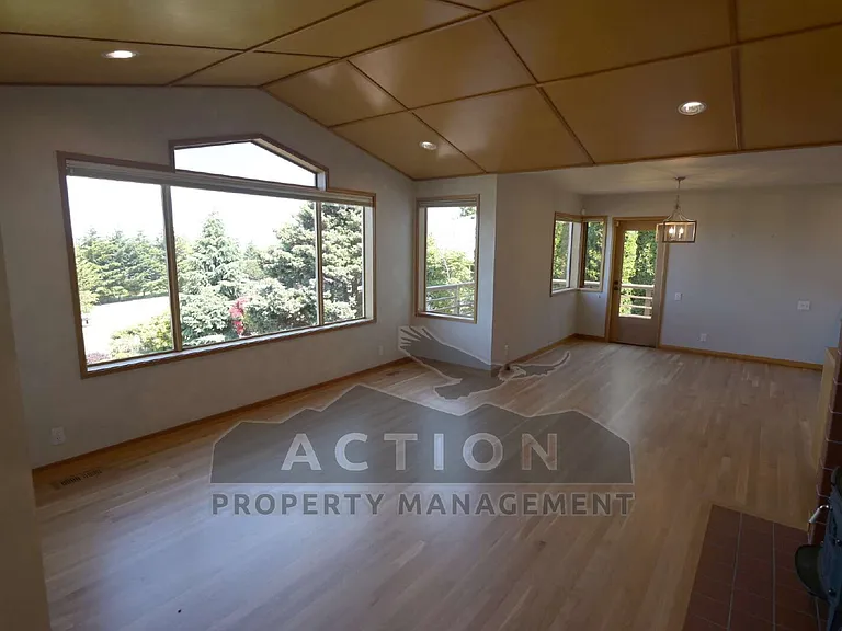 23 Karie Ct — Photo 11