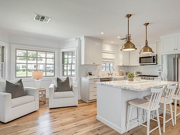 2nd image of 4509 E Calle Ventura