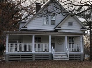 34 Poland Rd, Danville, IL 61834