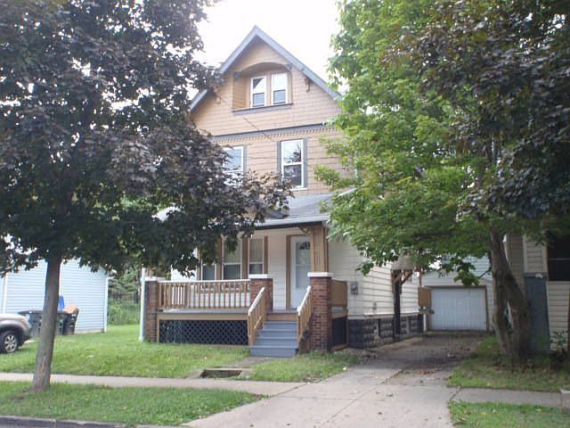 1st image of 250 Wildwood Ave