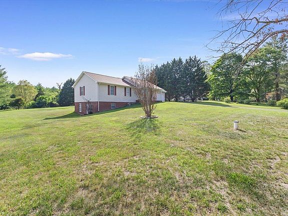 4th image of 4110 Flatwoods Rd