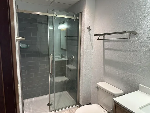 204 Clark Ave #2 — Photo 7