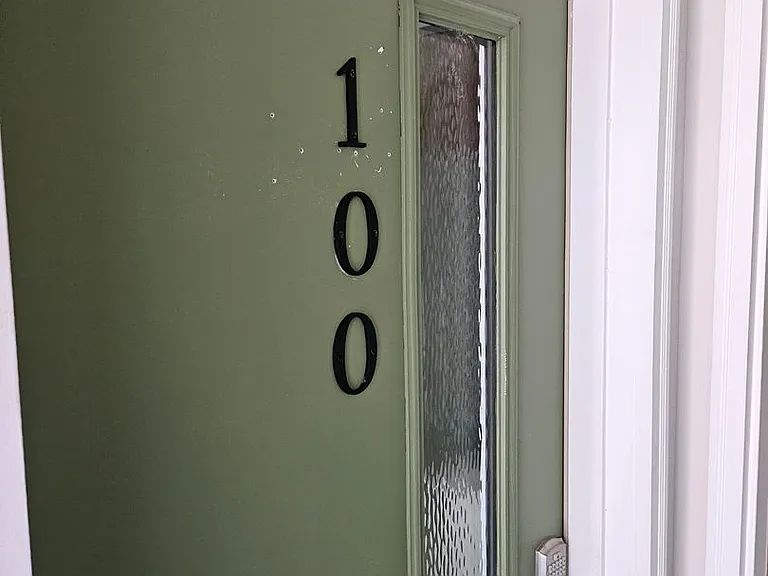 24 NW 6th St #100 — Photo 14