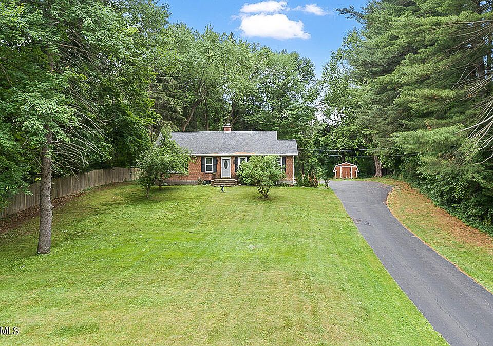 2734 Troy Schenectady Rd, Niskayuna, NY 12309 MLS 202220881 Zillow