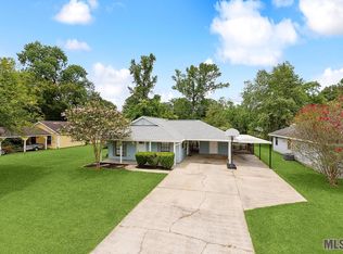 9459 Gene Buckle Ave, Denham Springs, LA 70726