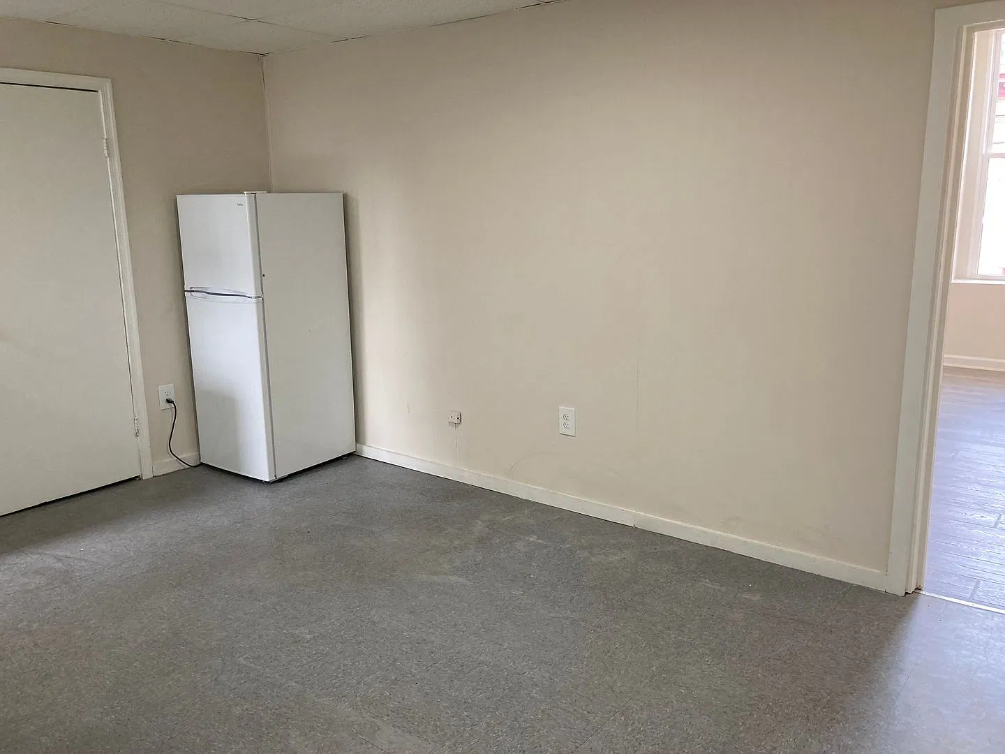 121 West Saratoga Street — Photo 2