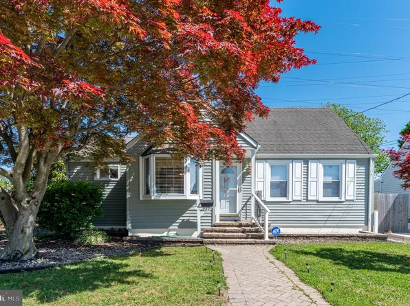 262 Edward Ave, Hamilton, NJ 08610