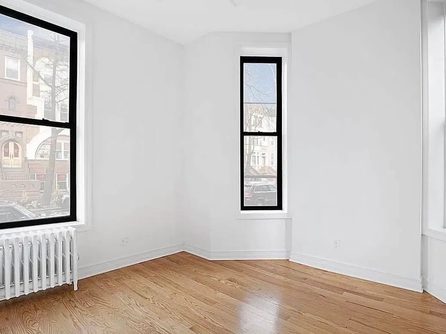 570 Jefferson Avenue — Photo 4