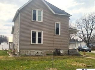 303 Summit St SE, Sleepy Eye, MN 56085