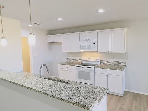 2nd image of 1641 Wrigley Dr