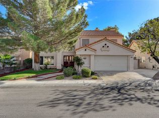 810 Stillwater Ln, Henderson, NV 89014