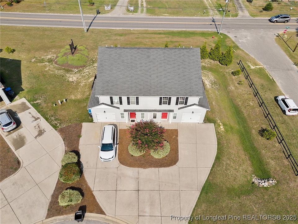 1st image of 110 Burgess Ln