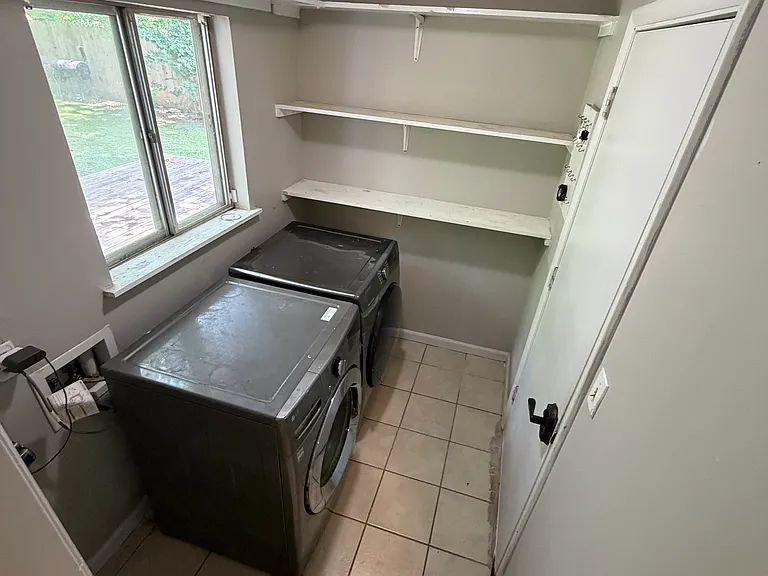 2332 N Gooseberry Ln — Photo 8