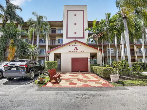 13700 SW 11th Street, Pembroke Pines, FL 33027