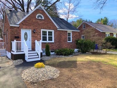 2404 Curry Rd, Schenectady, NY, 12303