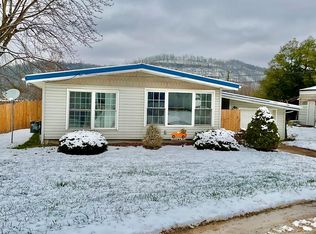 415 Ack Ferri Addition, New Martinsville, WV 26155