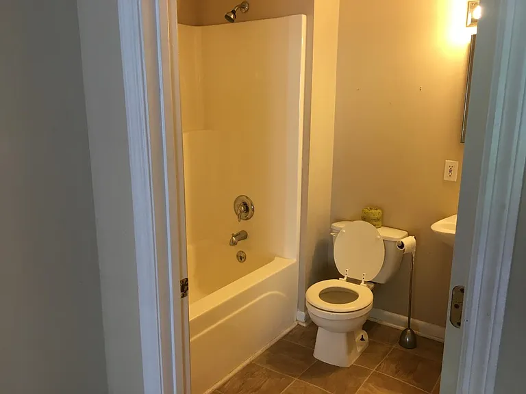 1710 Slaughter Rd — Photo 3