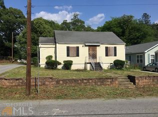 2880 Bayard St, East Pt, GA