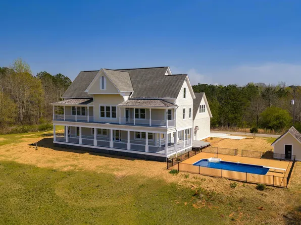 99 Nora Ln, Sylacauga, AL 35151