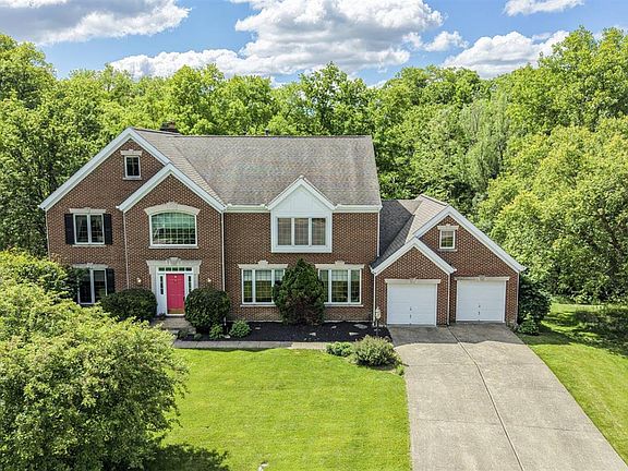 2nd image of 9177 Pinewood Dr