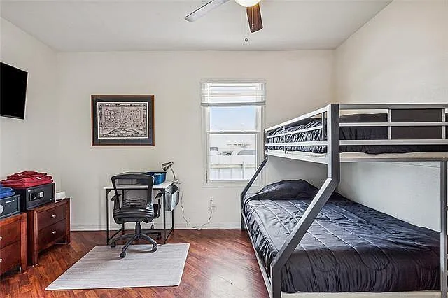 419 W Saint Bernard Hwy — Photo 10