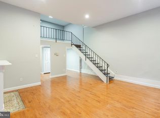 2015 Walnut St APT 202, Philadelphia, PA 19103