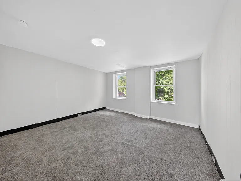 835 N Spruce St — Photo 27