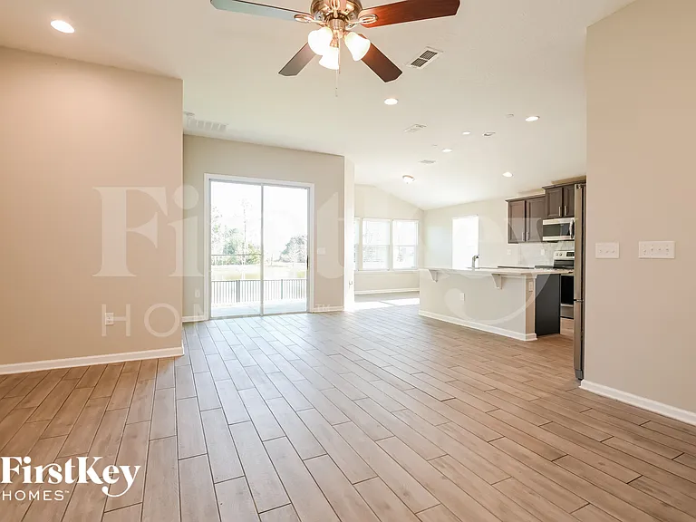 11637 Lake Chub Dr — Photo 4