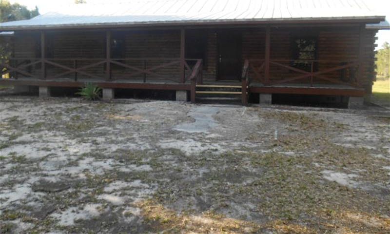 1st image of 995 Tampa Ave