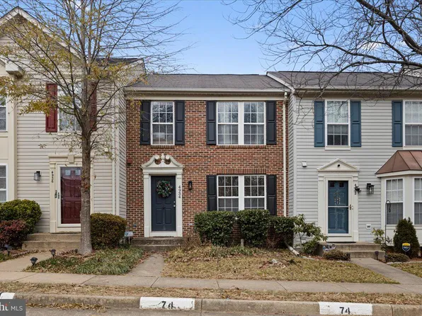4934 Marshlake Ln, Dumfries, VA 22025