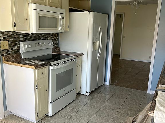 2nd image of 116 Broward Dr