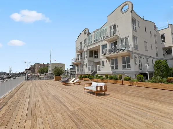 3112 Emmons Avenue image 7 of 8