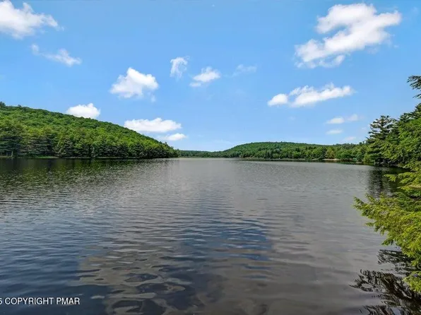 675 Beaupland Rd, Bear Creek Tw, PA 18602