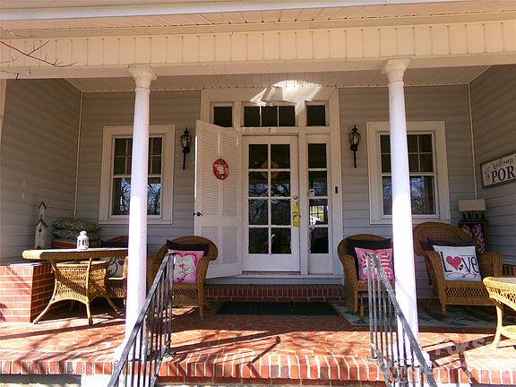 4th image of 2 Tallassee St