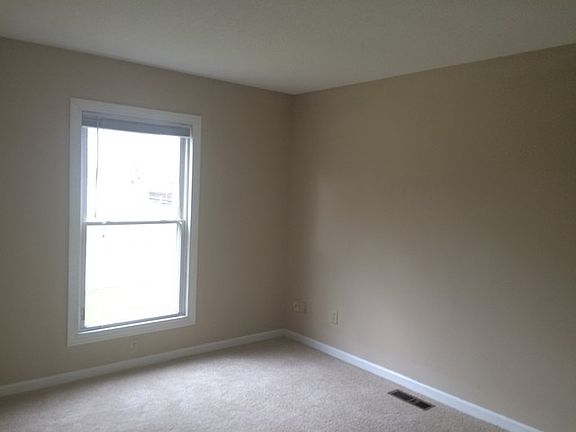 4th image of 3034 Bracebridge Pl