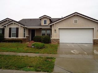 1099 Silver Spur Way, Plumas Lake, CA 95961