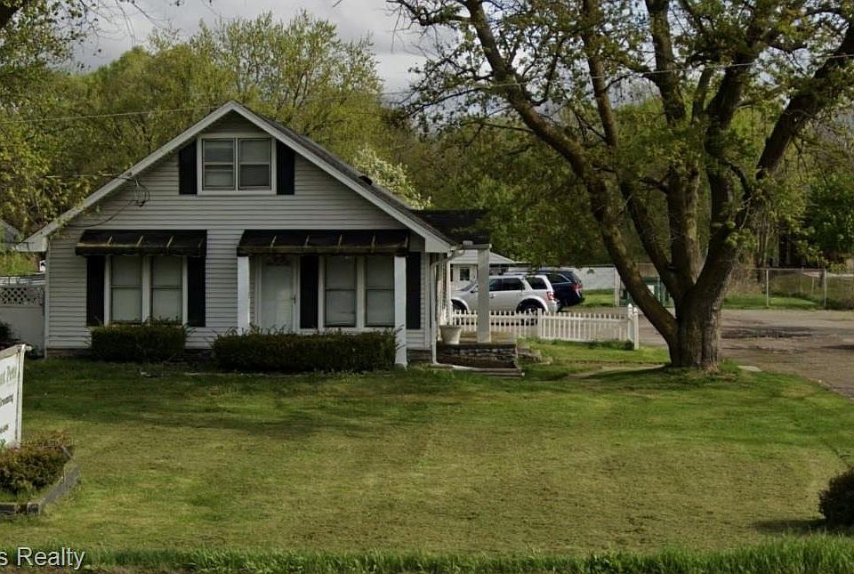 1st image of 2359 E Hill Rd