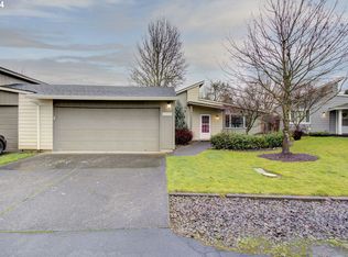 13709 NW Indian Spring Dr, Vancouver, WA 98685
