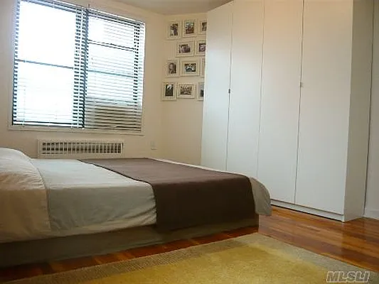 Sold by Benjamin Realty Since 1980 | media 32