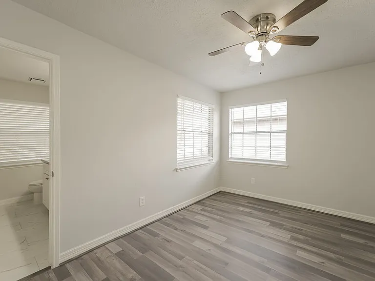 9223 Bristlebrook Dr — Photo 14