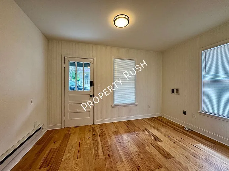 4521 Balcomb St #4523 — Photo 4
