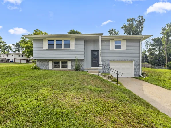 12448 Bel Dr, Omaha, NE 68144