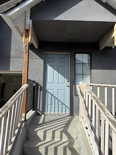 3155 Niagra St Photo 1