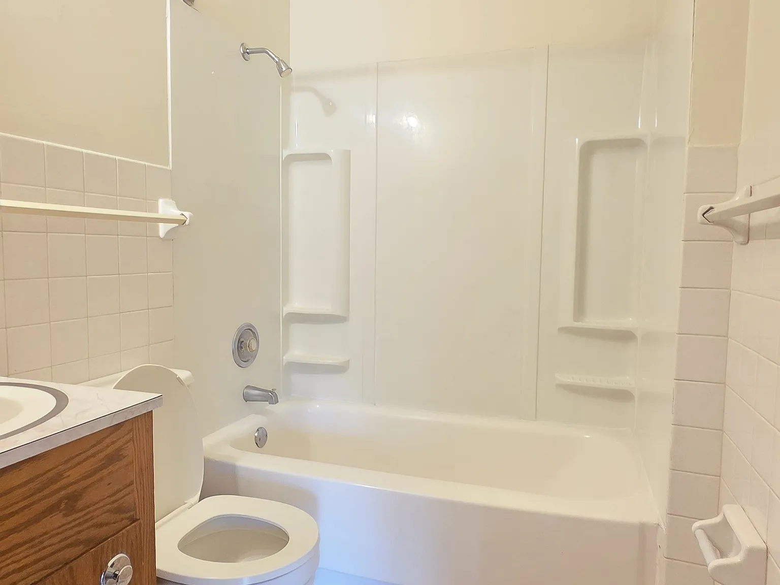 2 bed, 769 sqft, $800 — Photo 4